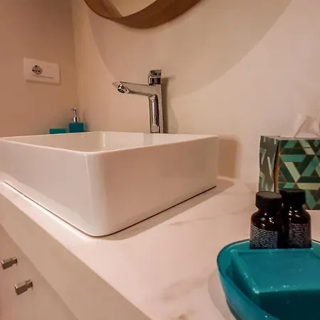 Joivy Sophisticated 2 Bedroom Loft For 4 Appartamento