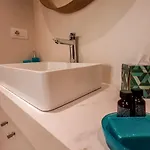 Apartment Joivy Sophisticated 2 Bedroom Loft For 4 *
